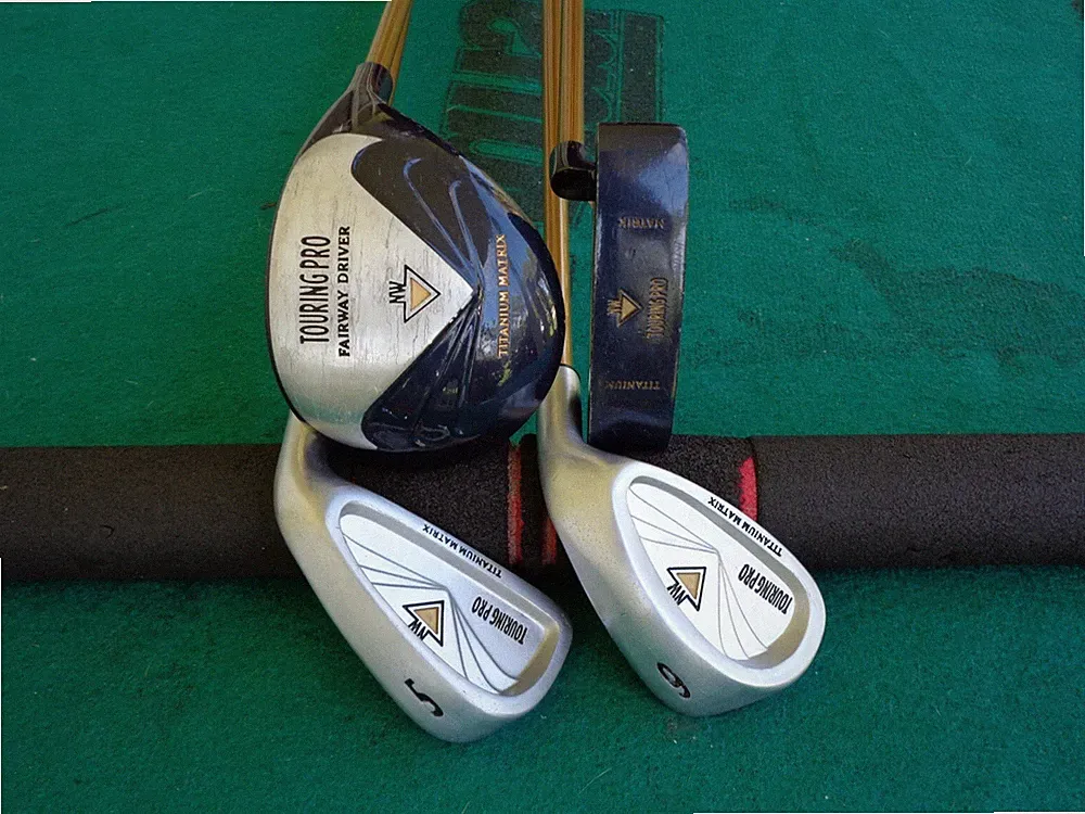 Junior JR Touring Pro Titanium Golf Club Set