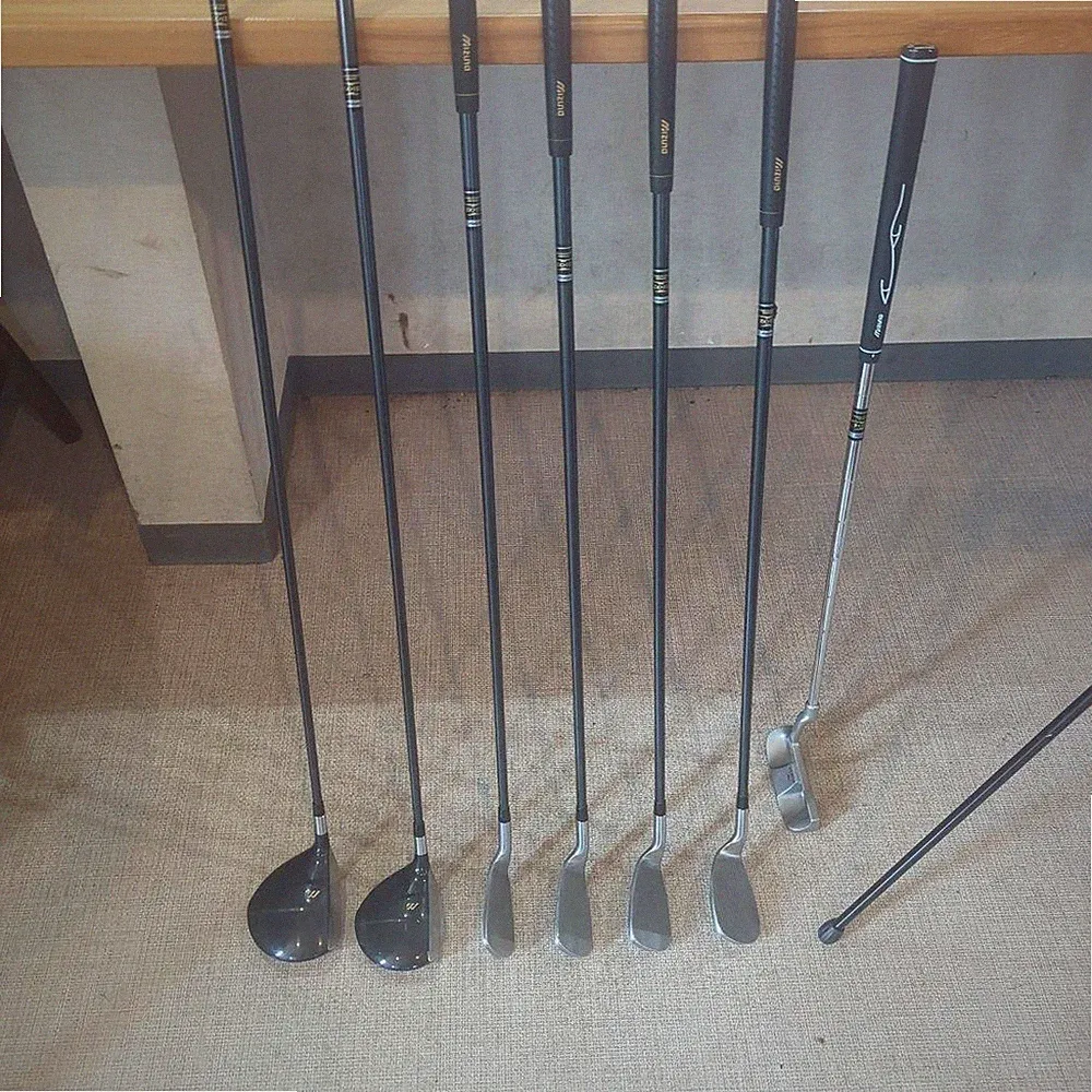 Junior Kids Golf Club Set 8pcs Carbon Shafts with Stand Bag