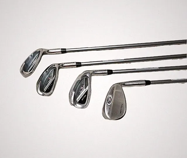 Junior US Kids Golf Ultralight Golf Club Set RH. (P, 8, 6, SW)