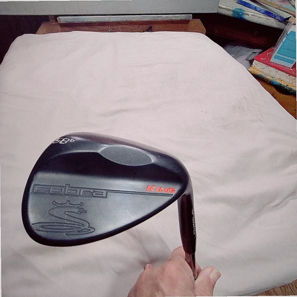 King Cobra Blk 58* .08 V-Grv Wedge RH w/35" UST/Mamiya/Recoil 9.5 F3 Reg Flex