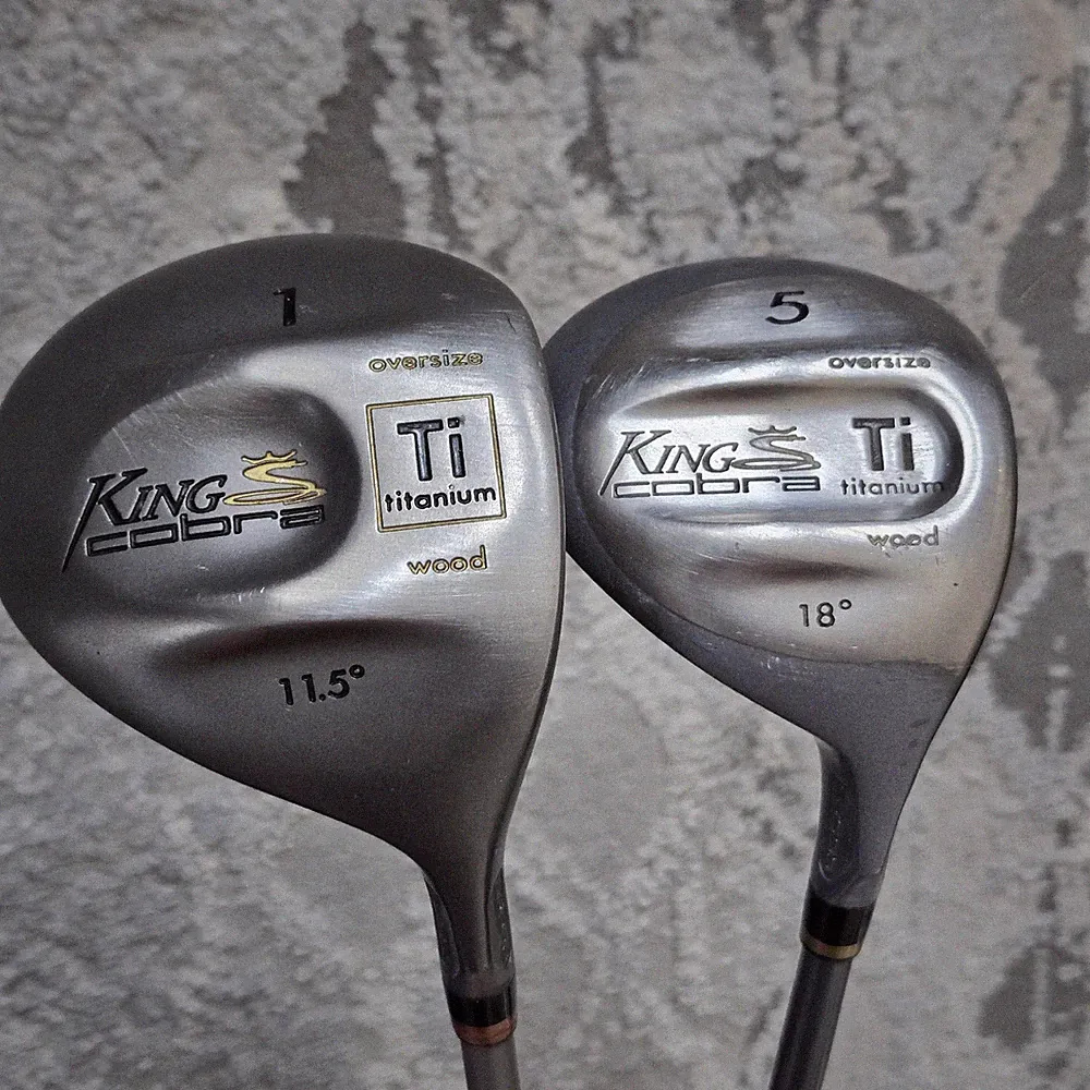 KING Cobra Oversize Ti. Titanium 1/11.5° Reg 5/18° Soft Set 2 Woods Graphite RH