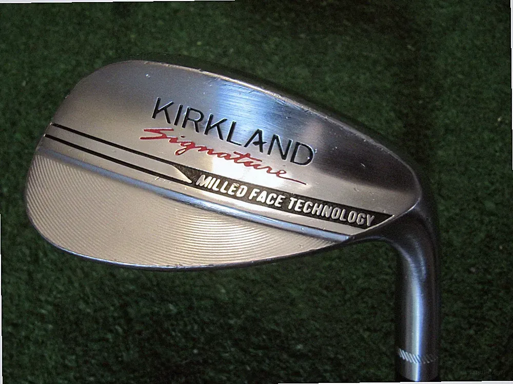 KIRKLAND SIGNATURE 52 DEGREE GAP WEDGE, KIRKLAND GRIP AND WEDGE FLEX STEEL SHAFT