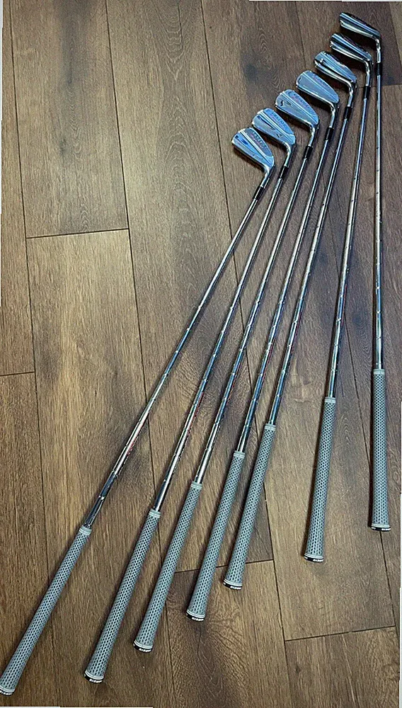 Kirkland Signature 7-piece Iron Set, 4-9 and pitching wedge, right-handed golf