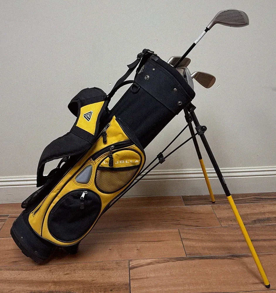 LA JOLLA Junior 5-Club Full Golf Set, 1W/3W, 5-6, 7-8, 9-P, Putter, Stand Bag
