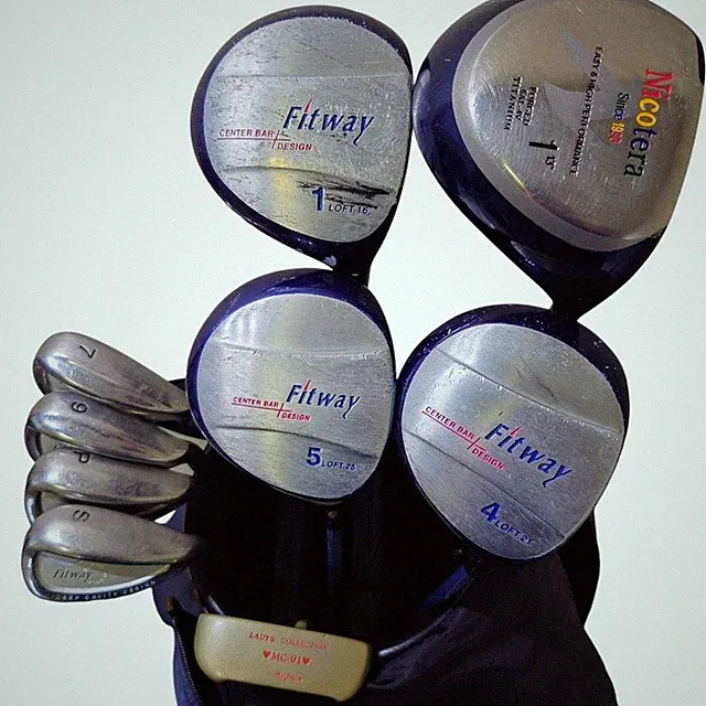 Ladies Golf Club Set 9pcs FLEX-L Right-Handed Beginner Starter Bag