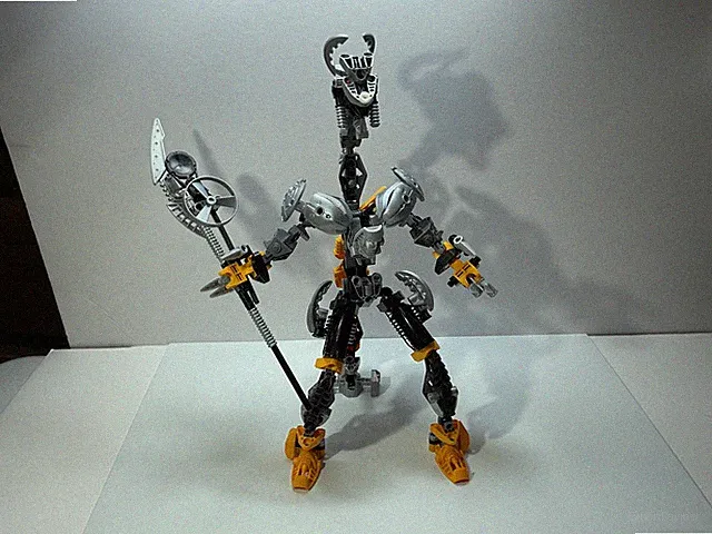LEGO Bionicle The Shadowed One (LEGO Club Members Exclusive) K8761 Complete (B)