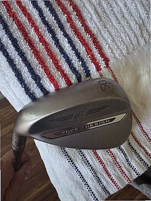 LH Titleist Sm11 Black Nickel 50 W/blackdynamic Gold 105