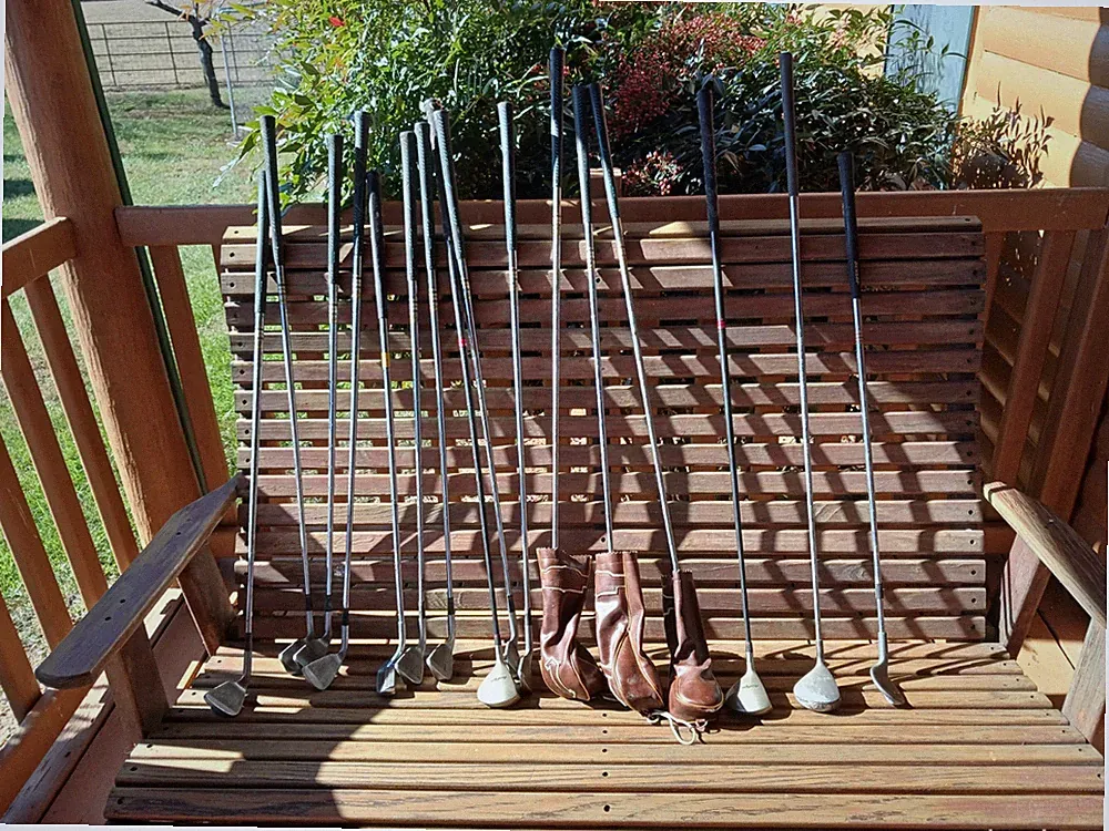 Lot of 16 Golf Clubs - Putter Driver - Ben Hogan Dunlop Accuflx Apex School Camp