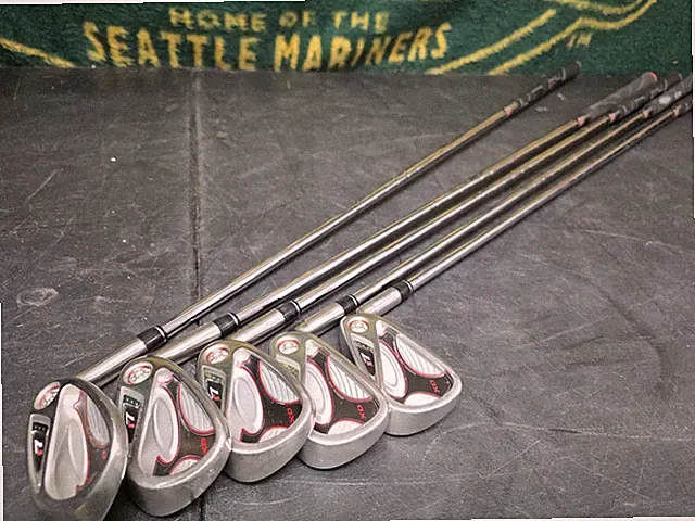 TaylorMade R7 XD Iron Set