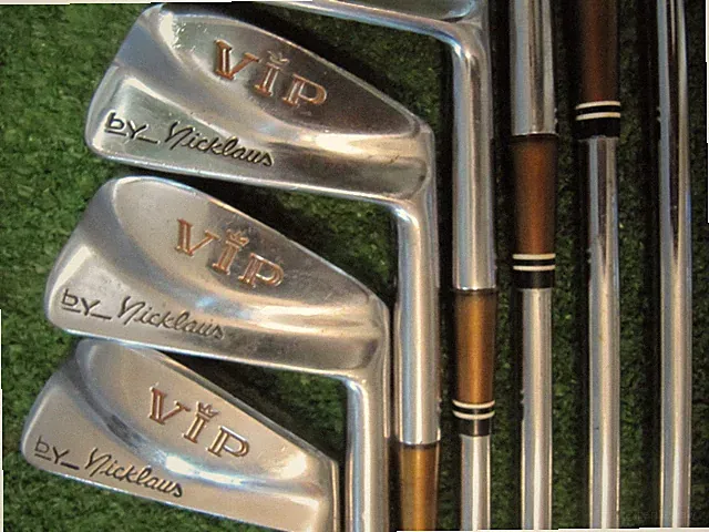 MACGREGOR 1967 VIP by NICKLAUS 2-SW, MACGREGOR MEDIUM FLEX STEEL, PLEASE READ