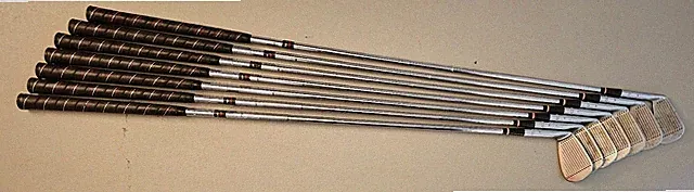 MacGregor Jack Nicklaus Celebrity 810 Set of Irons - 7 Clubs - 2,3,4,5,6,7,8