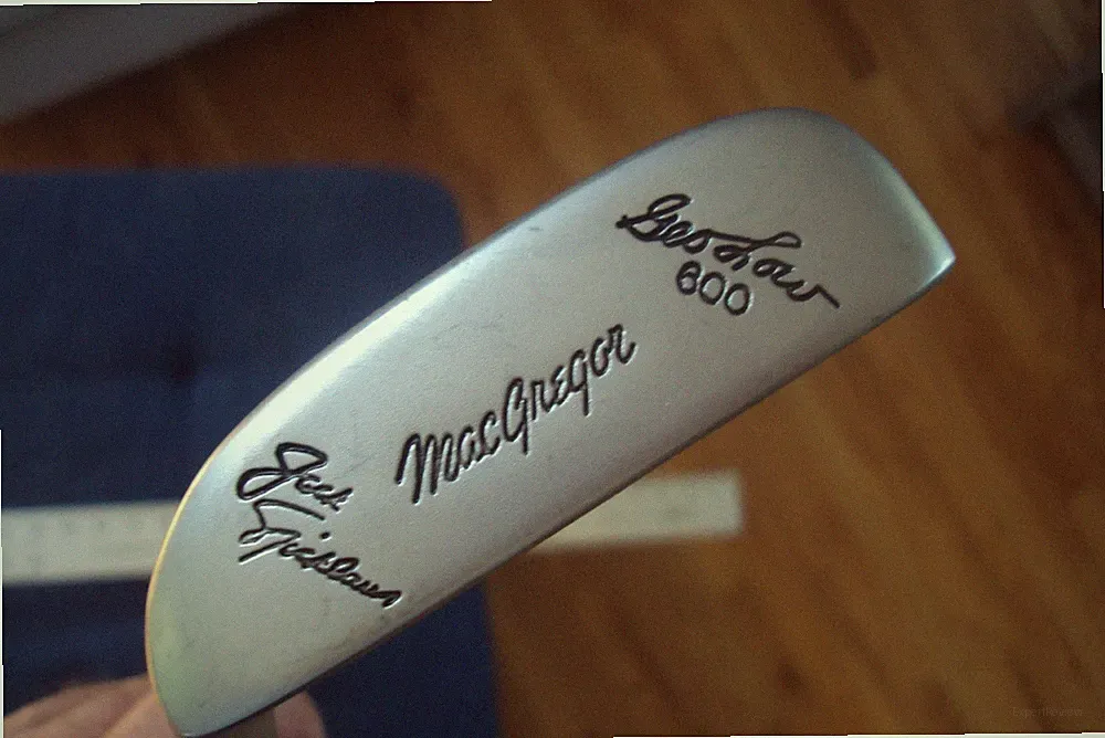 MacGregor Jack Nicklaus Geo Low 600 blade putter 34"