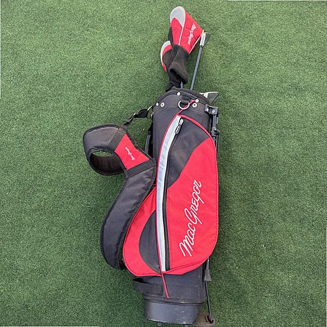 MacGregor Tourney MT Jr. Golf Club Set WOW With Bag! Complete NICE JR GOLF RH