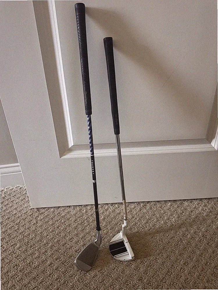 MacGregor Tourney MT Jr Kids Golf Clubs 7 Iron & Putter Junior Youth Set