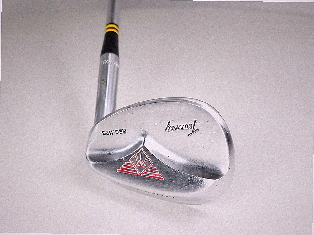 MacGregor Tourney Sand Wedge Reg M75 D.S. Double Service RH Golf Club