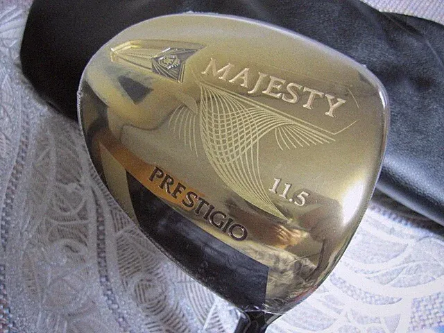 Majesty Golf Prestigio XII 12 Driver 11.5° R2-Flex LV750 Graphite Shaft Men RH