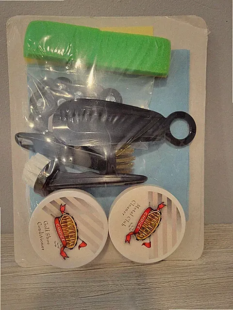 Masters Choice GOLF EQUIPMENT CLEANING KIT. A MUST HAVE FOR ANY GOLFER