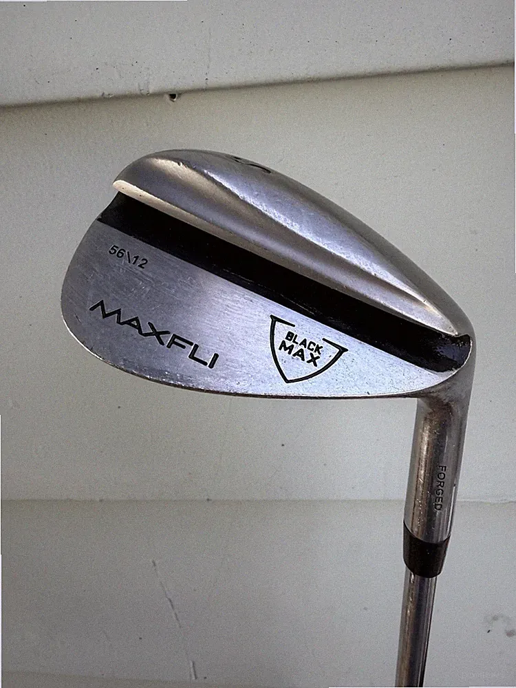 Maxfli black max sand wedge 56 degree golf club right handed 12 bounce