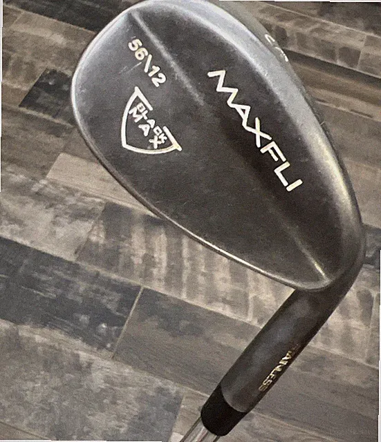 MAXFLI Black Max Stainless 56/12 Sand Wedge Maxfli Stiff Flex Steel RH New Grip