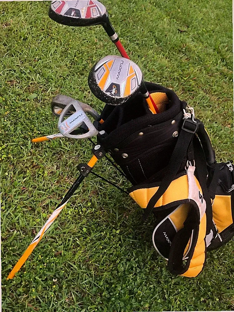Maxfli Rev Junior Golf Club Set with Stand Bag