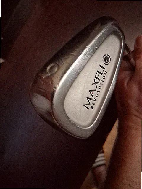 Maxfli Revolution 9 Iron Lamkin Grip RH