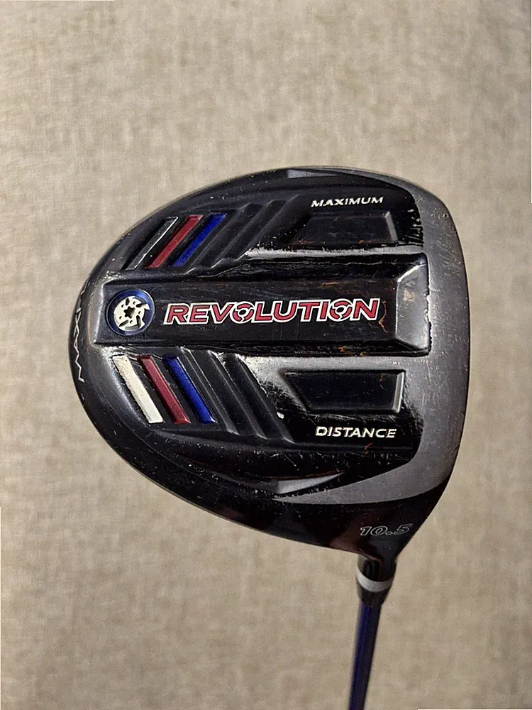 Maxfli Revolution Distance Driver, Graphite Shaft, RH FAIR USED CONDITION