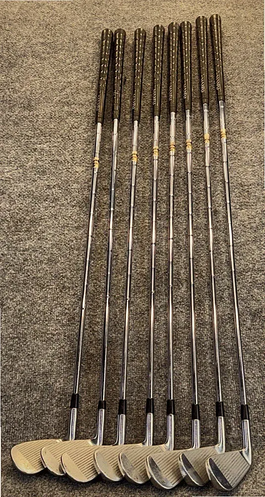 Maxfli Revolution Iron Set 3-PW RH Dynamic Gold S300U Stiff Steel Golf Clubs