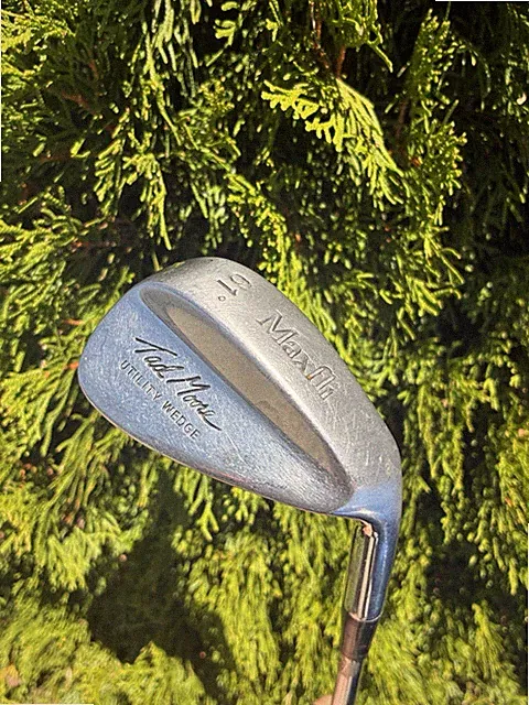 Maxfli Tad Moore 61 deg LW utility wedge Dynamic Gold S300 stiff steel