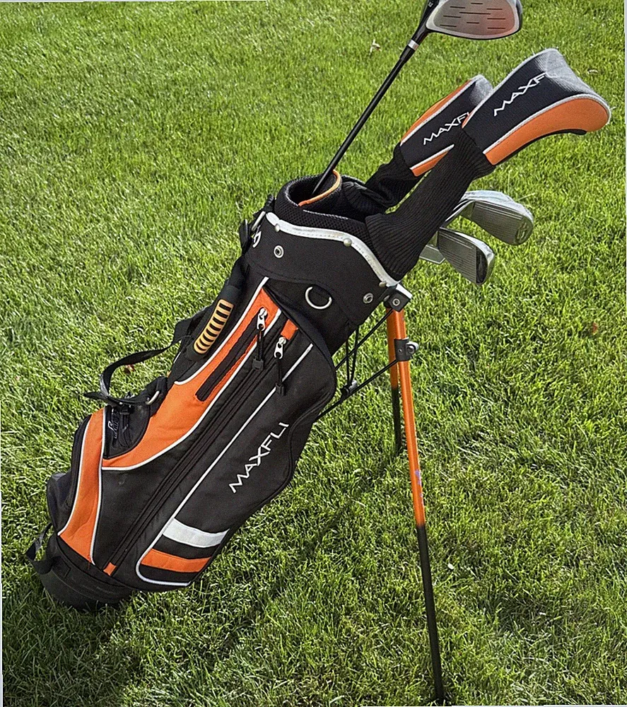 Maxfli Varsity 8 Piece Youth Junior Golf Set Right-Handed & Stand Bag