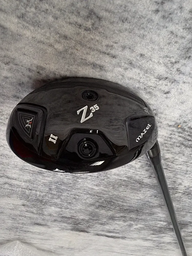 golf clubs man