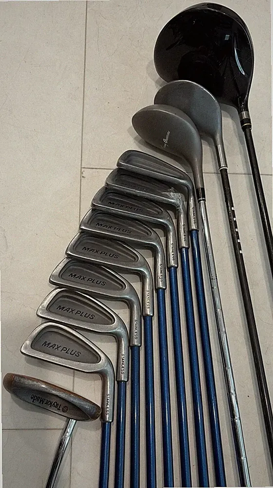 Men’s Complete Golf club set Dunlop MaxPlus Irons Snake Eyes Driver Taylormade