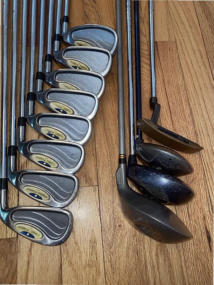 Men’s Right Handed Golf Club Set