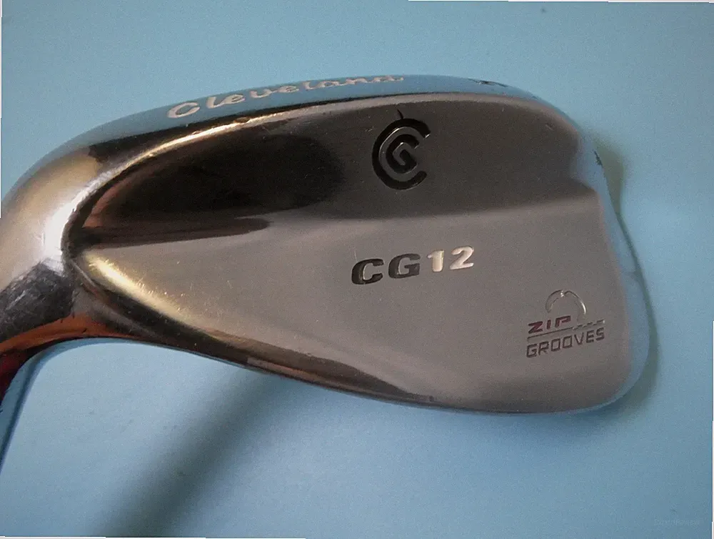 MINT Left-Handed Cleveland CG12 Zip Grooves 52° Gap Wedge Dynamic Gold Steel