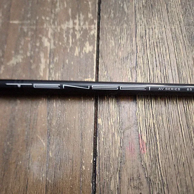 Mitsubishi Tense1 AV Series 65 Flex R 42" Cobra Adapter