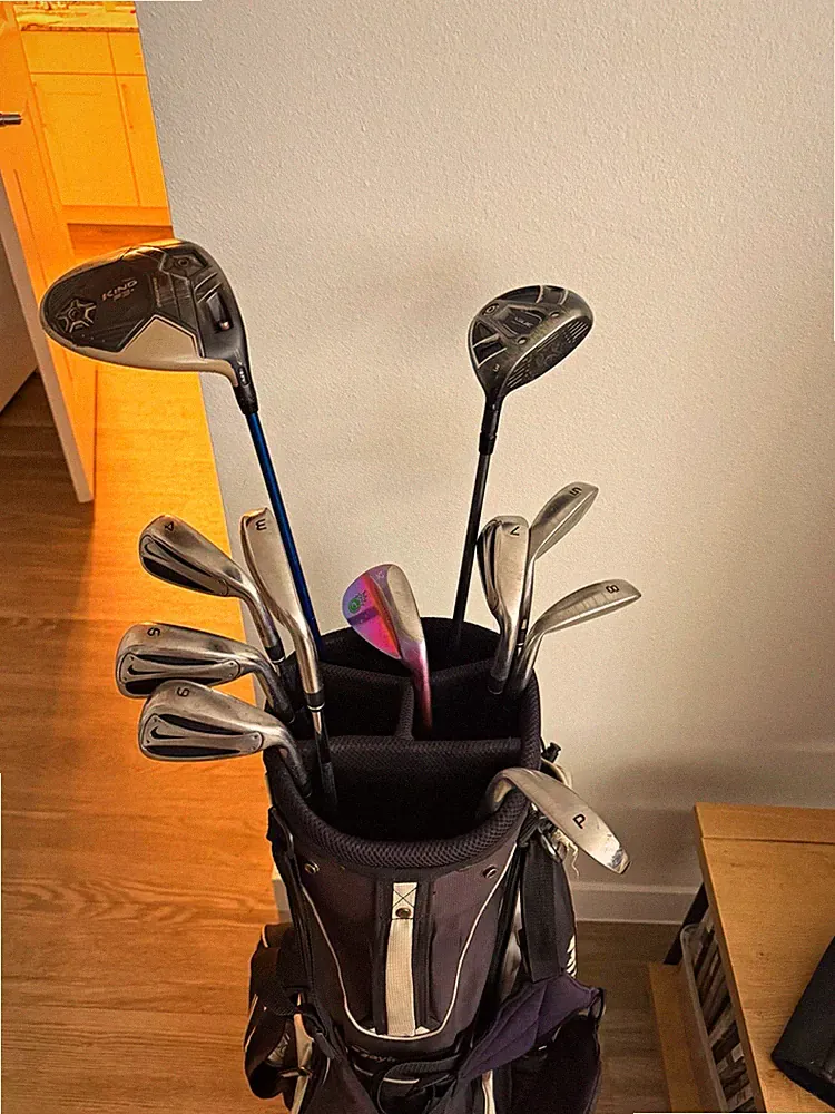 Mixed Brands 10pc RH Stiff Golf Club Set Driver Fairway Hybrid Irons Wedge