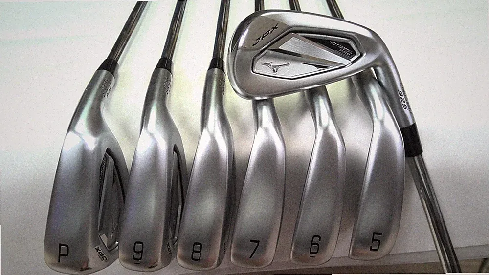 MIZUNO 2024 JPX 925 HOT METAL PRO IRON SET 4-PW / DYNAMIC GOLD 105 S300 STIFF