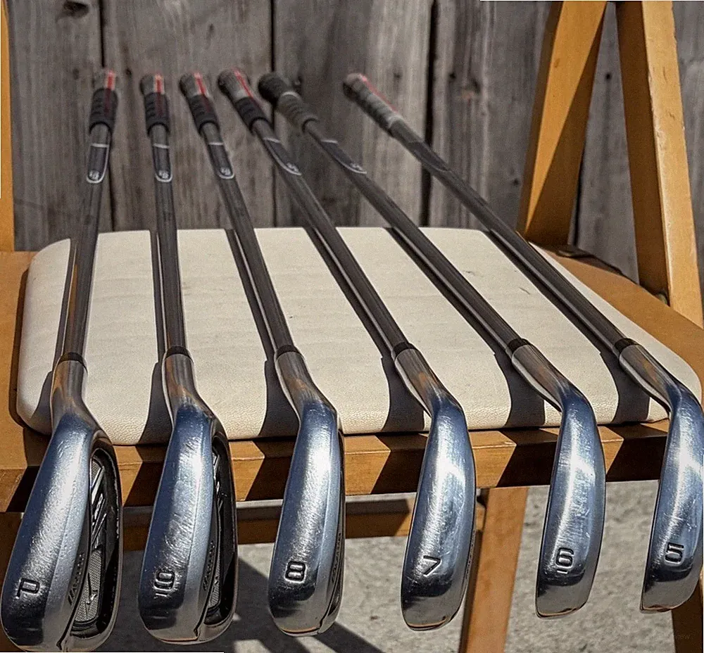 Mizuno JPX 800 Exsar is4 Graphite Reg Flex 65g RH 5-9, PW