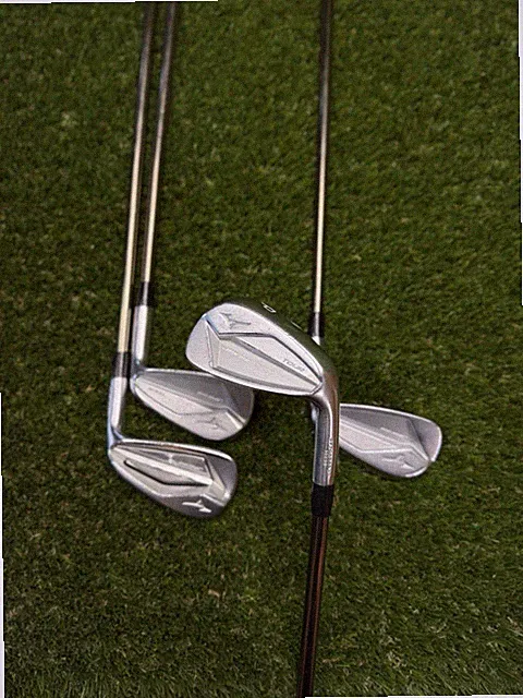 Mizuno JPX 919 Tour iron Set 7-PW Recoil F3 Regular Flex Graphite Right Handed