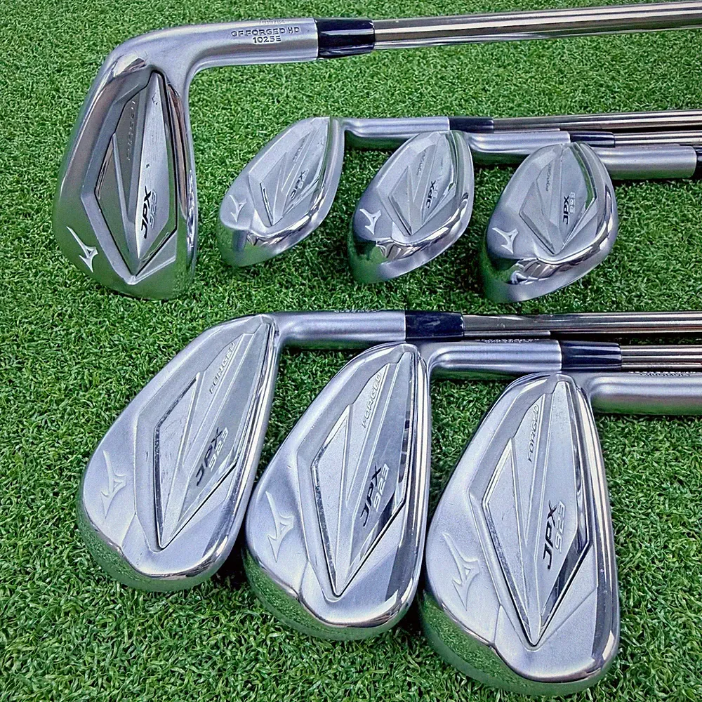 Mizuno JPX 923 Forged Irons RH 5-PW+GW Recoil DART F3 Shaft CP2 Wrap STD Grip