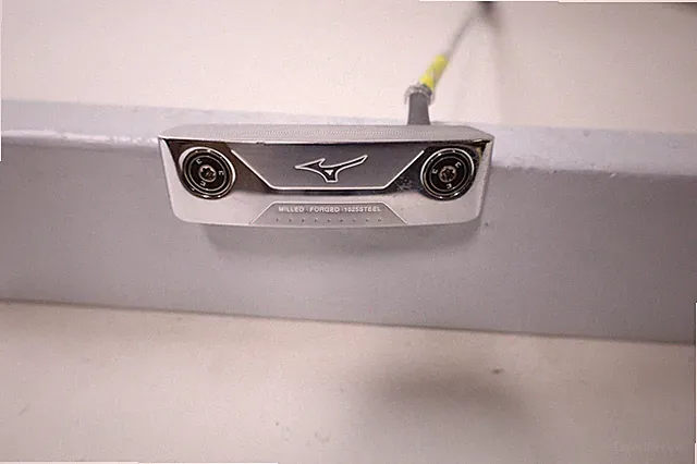 Mizuno M Craft #1 White Satin 35" Putter Excellent Rh