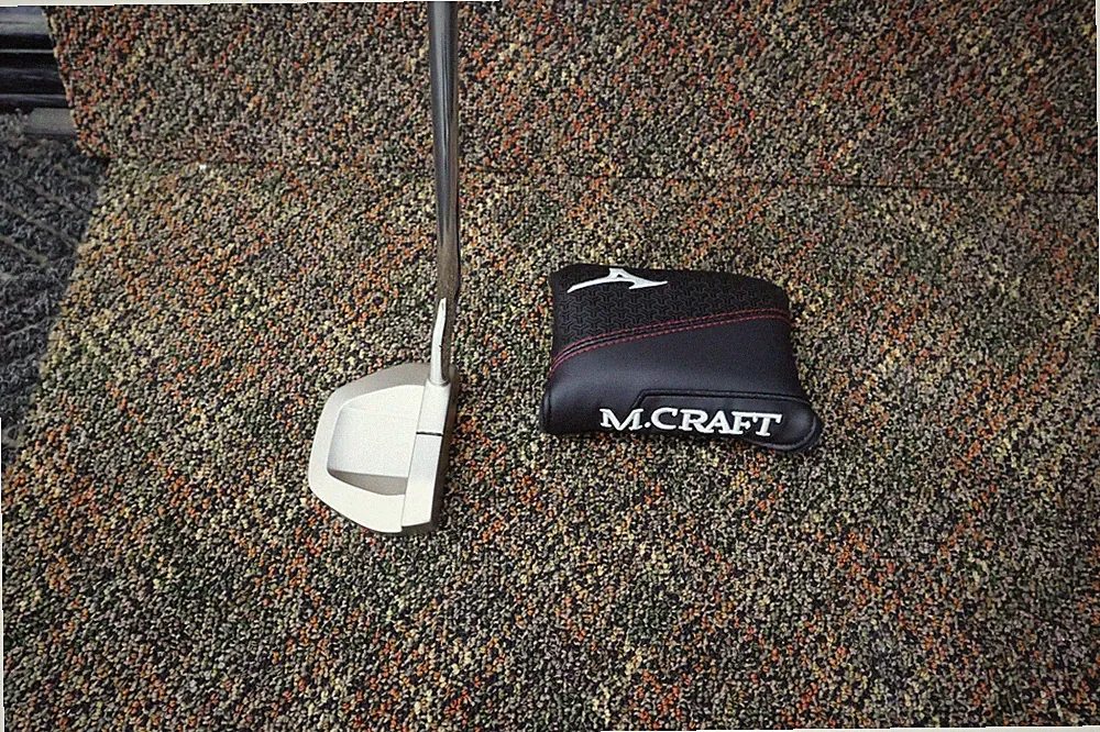 Mizuno M Craft Nagoya Putter with head cover Right Handed * NEW *