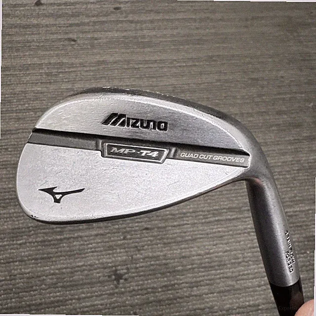 Mizuno MP-T4 52° Gap Wedge Forged Dynamic Gold Spinner Wedge Flex