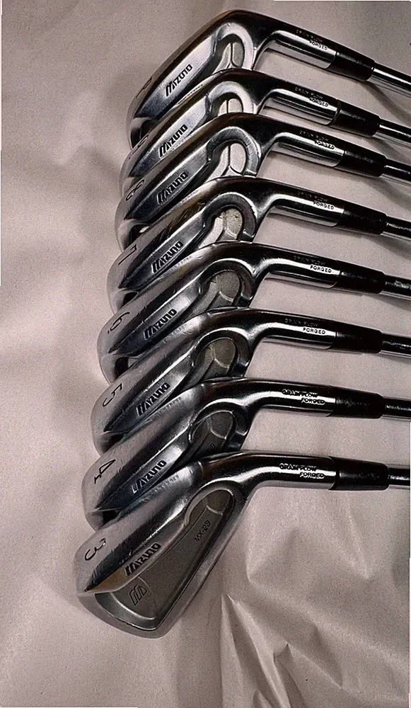 Mizuno MX-23 Grain Flow Forged Iron Set 3-PW Dynamic Gold Steel Golf Clubs RH