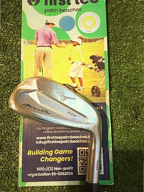 Mizuno Pro 223 Jr. Pitching Wedge (PW)Regular Recoil ES 760 Pure Graphite 34.25”