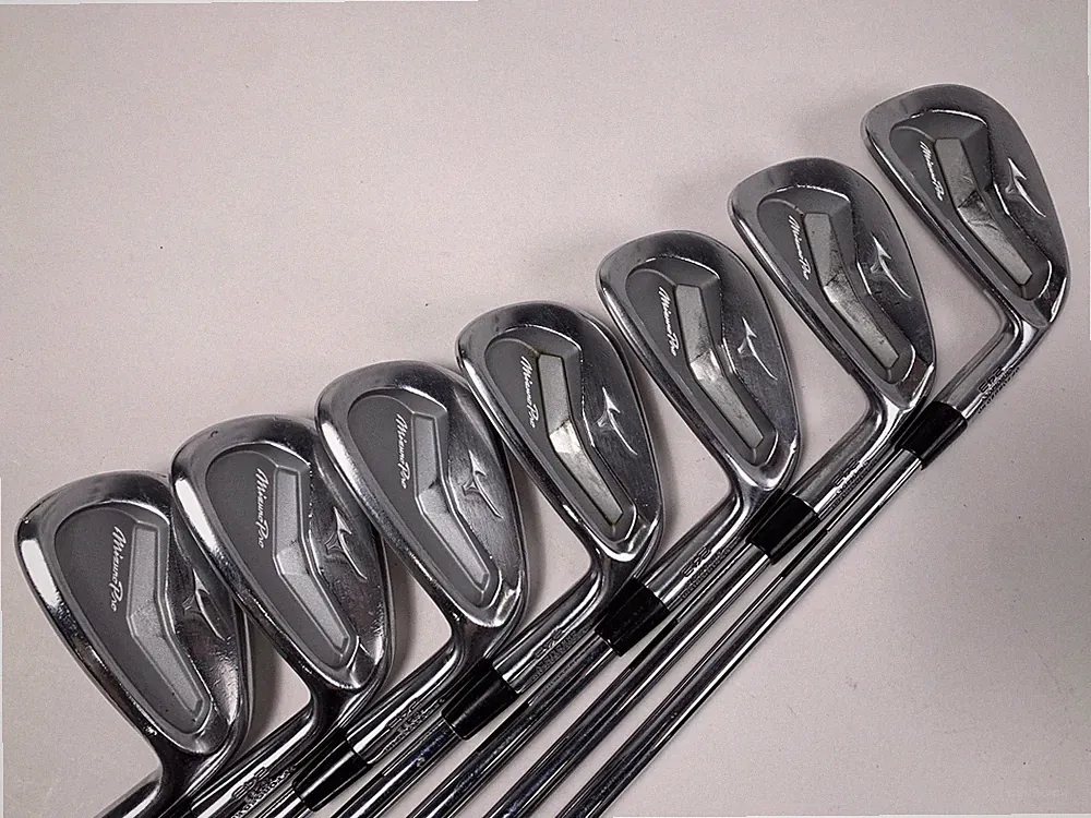 Mizuno Pro 243 Iron Set 4-PW DG Mid S300 115g Stiff Steel Mens RH Midsize Grips
