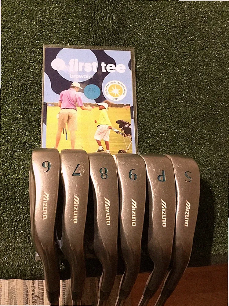 Mizuno Silver Cup Mid-Size Irons Set (6-PW-SW) True Temper Steel Shafts