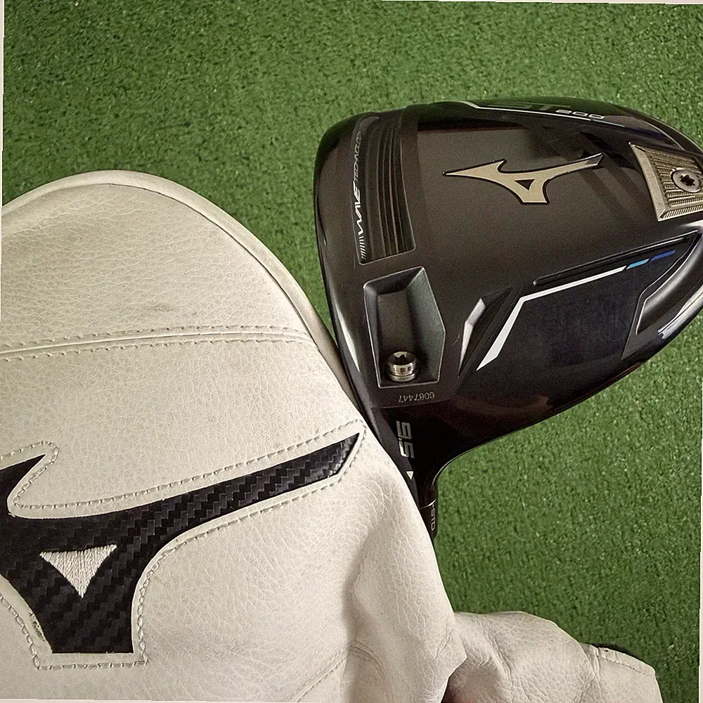 Mizuno ST 200 Driver 9.5 Fujikura Atmos Blue 6S Stiff Flex Left Handed 45”