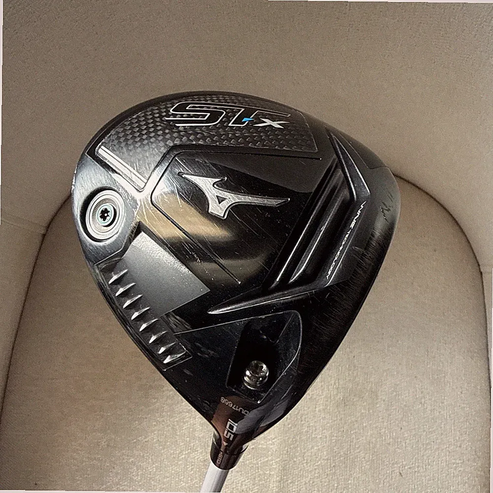 Mizuno ST-X Driver 10.5° Right Handed Regular Flex Graphite Shaft ALDILA