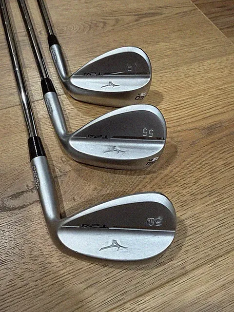 Mizuno T24 Wedge Set - 50, 55, 60 KBS 120 Wedge Read Description
