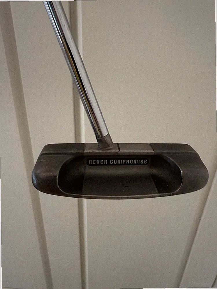 Never Compromise Sub 30 S2 Putter 35” Center Shafted Golf Clubs